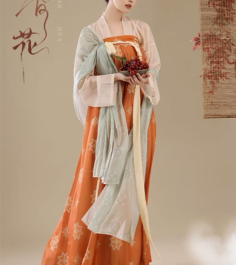 品牌∶桔屿 九成新(几乎全新，仅试穿，收到...