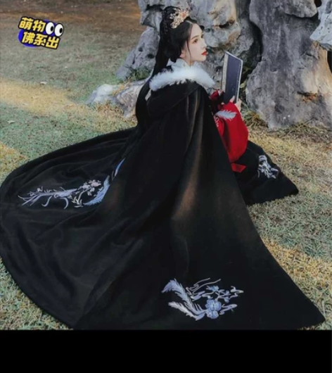 【主出次换】可换饰品 汉服斗篷披风加绒 黑...