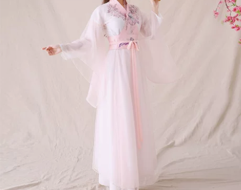 美俪秘籍 女士民族装舞台装  一直闲置放着...