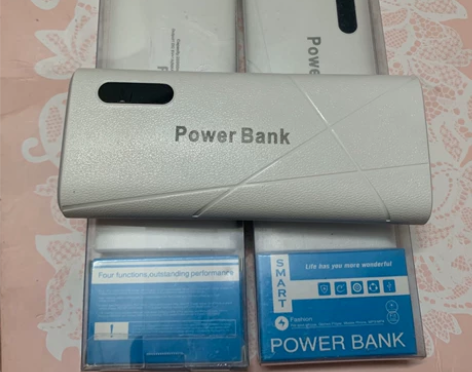 全新/通用powerbank充电宝2000...