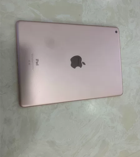 2018六代iPad、成色9.5，功能完好...