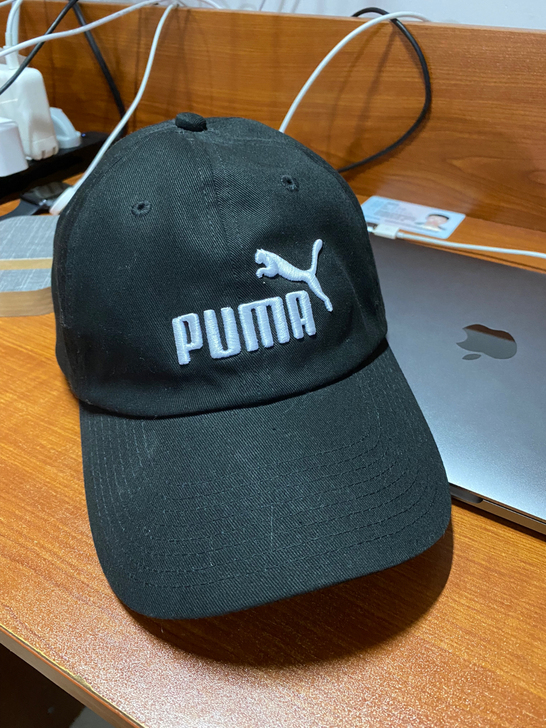 puma帽子 个位数佩戴 专卖店买的 保证...