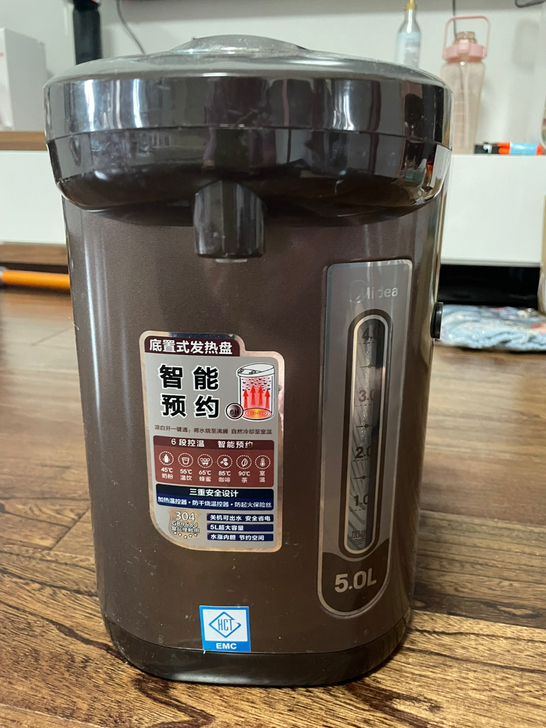 美的电热水壶