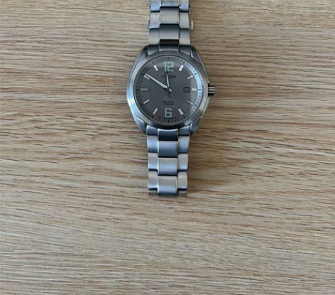 citizen西铁城石英手表 光动能 太阳...