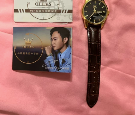 欧利时手表,棕皮黑底 感兴趣的话点“我想要...