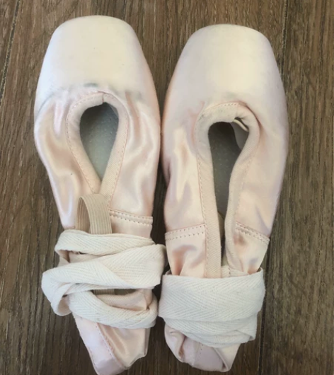 中芭舞之星足尖鞋专业儿童芭蕾舞鞋绑带初学者...