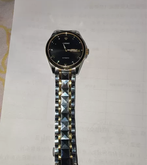 欧品客手表买来有5个月实际戴没有1个月，不...