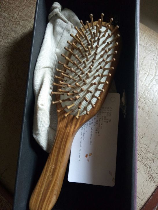 谭木匠玉檀护发梳