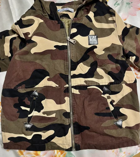 快鱼迷彩服加厚短款外套，宽松，L码，几乎全...