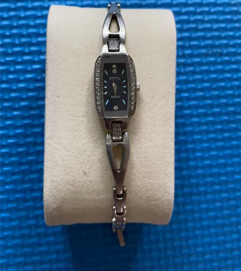 飞亚达手表，女士手链手表。 感兴趣的话点“...