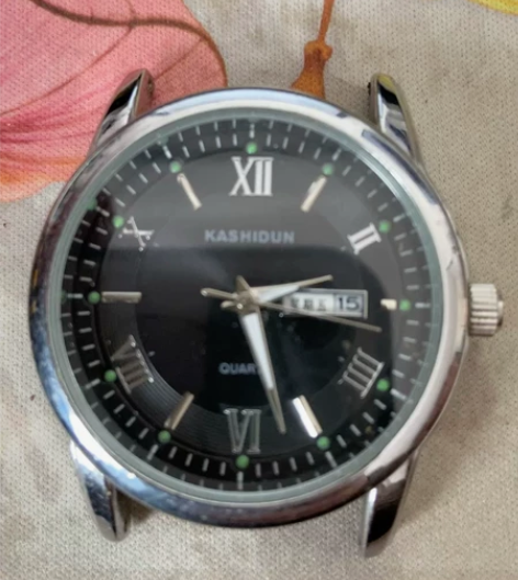 KASHIDUN手表。装电池的。能走。不包...