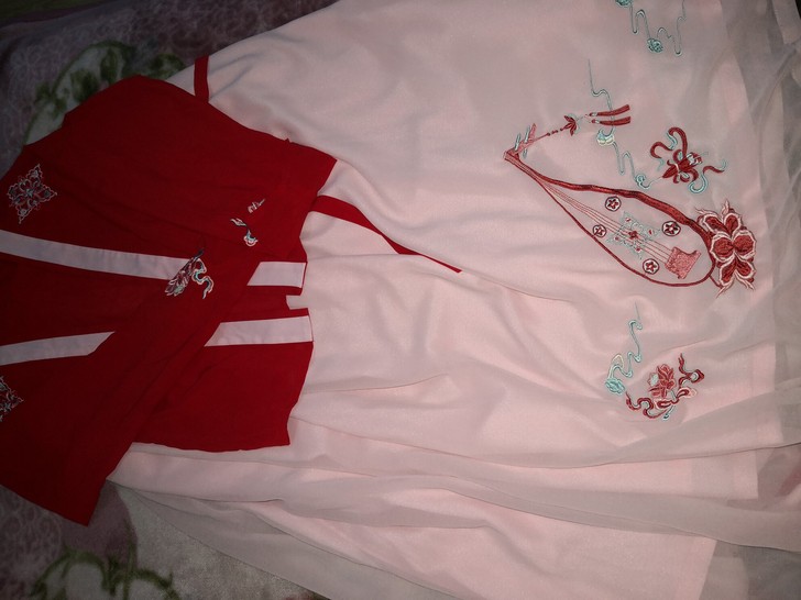 菩提:莲瑟 池夏原创设计改良汉服齐胸襦裙套...