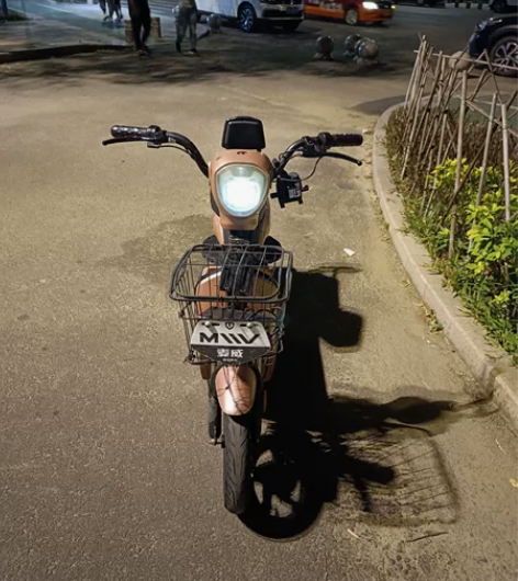 麦威电单车低价转让，超威铅酸电池48V12...