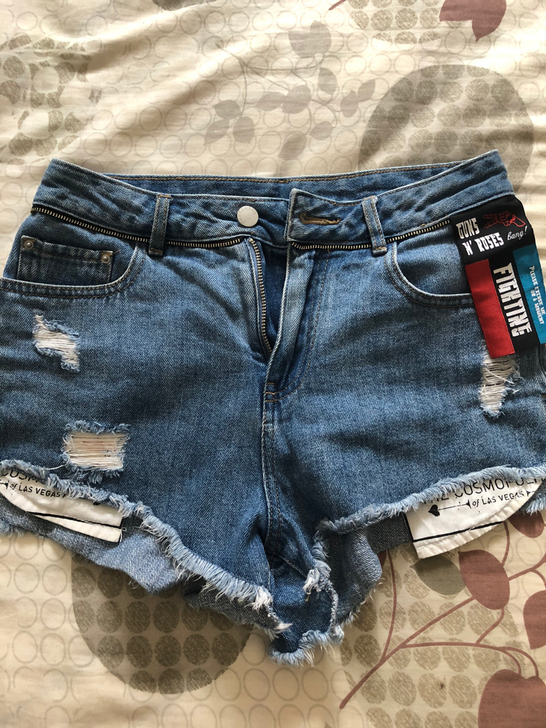 太平鸟牛仔短裤