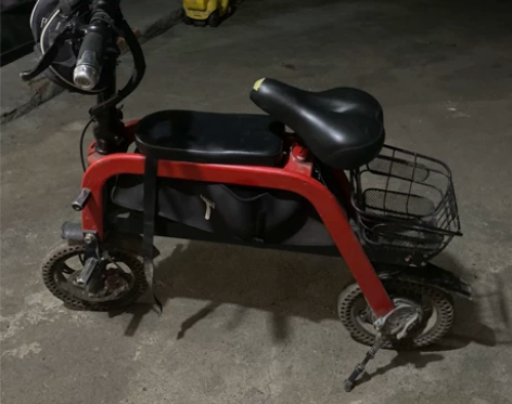 积木电瓶车36V20安，电瓶有点问题，骑不...