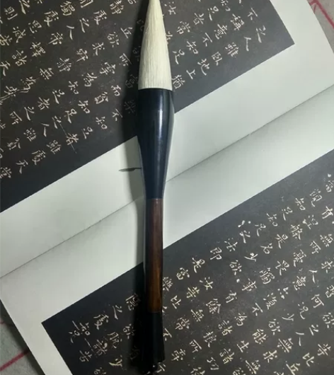 大斗笔，羊毫，出锋7.6，口径2.3， 笔...
