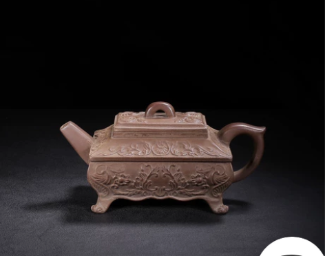 紫砂壶 品名：四足方壶 底款：权寅赦记 尺...