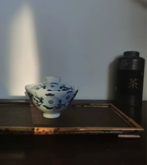 日本京烧老青花盖碗 胎薄，釉质莹润，口径1...