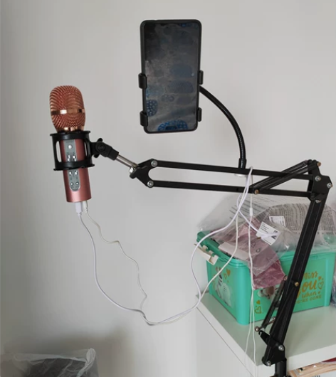 三鑫手机麦克风S6，自带声卡，送支架 以前...