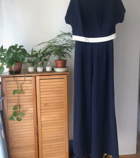 思莱德专柜入手，塞衣橱里忘记了，翻出来还带...