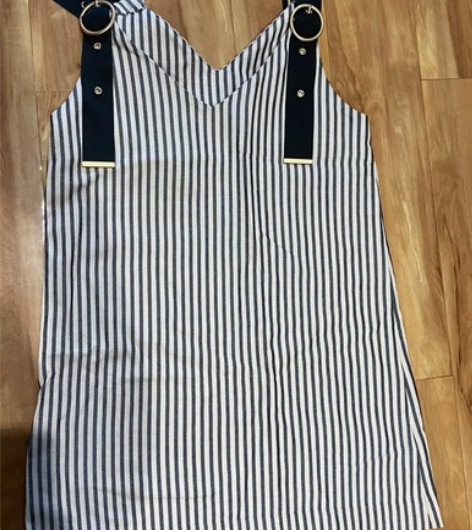 Z11连衣背带裙 品牌z11实体店400购...