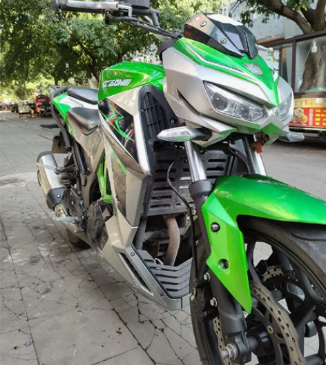 出售一台20年国威牌菜花蛇一台，车况精品，...