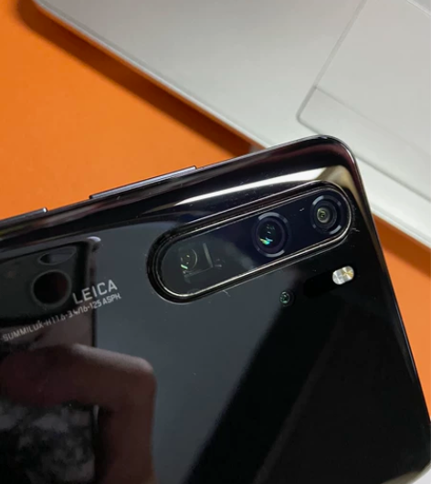 华为p30p 8+128 自己看图吧 一切...