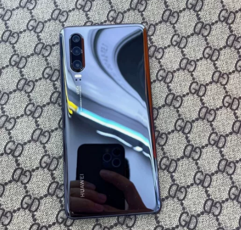 国行华为P30 8+128 原装功...