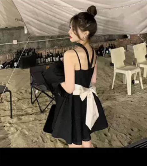 法式露背连衣裙吊带款 买来一次没穿全新的 ...