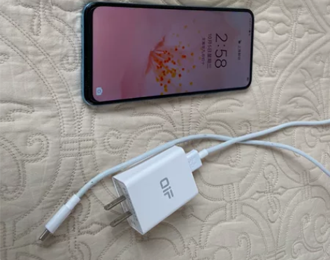 华为畅享10plus 6+128GB 天空...