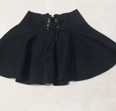 黑色百褶裙 短裙 19.9 感兴趣的话点“...