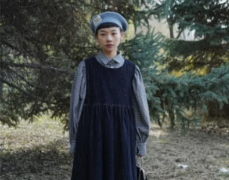 郊外商店冬季20新款日系文艺风马甲灯笼袖连...