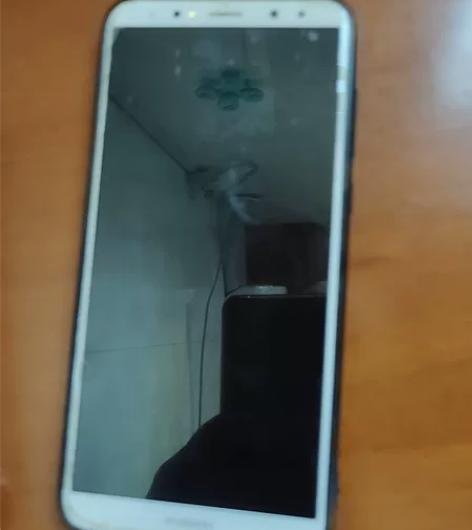 华为麦芒六 闲置旧手机，机器功能正常，就换...