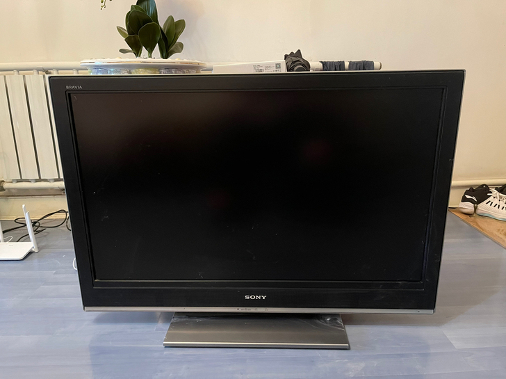 40寸索尼电视低价转让。