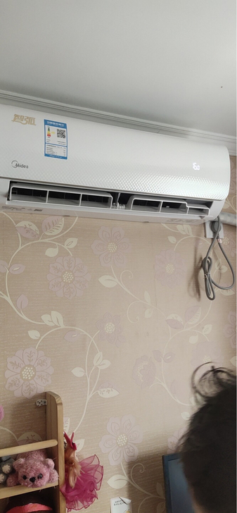 房子要装修,闲置的空调低价处理,要的联系我~