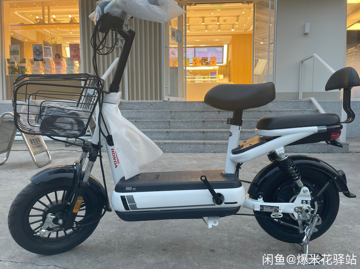 新大洲本田SDH02Z，48V10h天能电...