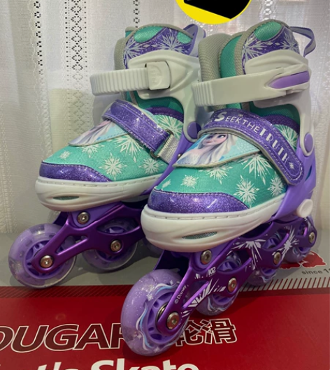 全新正品麦斯卡女童可调节滑轮鞋 适合31-...