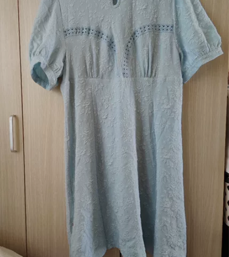 晶咕连衣裙XXL，胸围104，腰围100，...