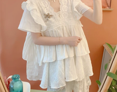 容颜依坊夏装原创法式宫廷V领短袖白色蕾丝衫...
