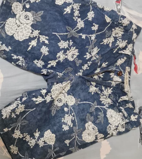 男士花式短裤,面料舒适,100%棉 感兴趣...