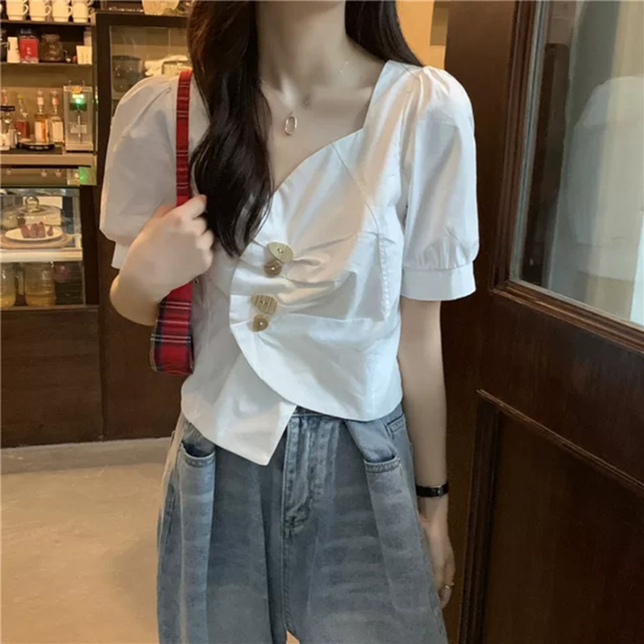 婉扮 衬衫,一次没穿过,洗了一次
