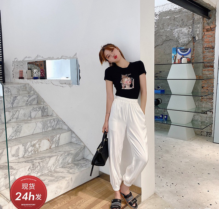 余潇潇家冰丝裤,想一周都穿的这条丝丝滑滑缎...