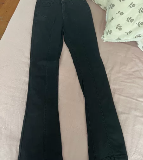 1688义乌市楠涛服饰有限公司 高腰黑色喇...