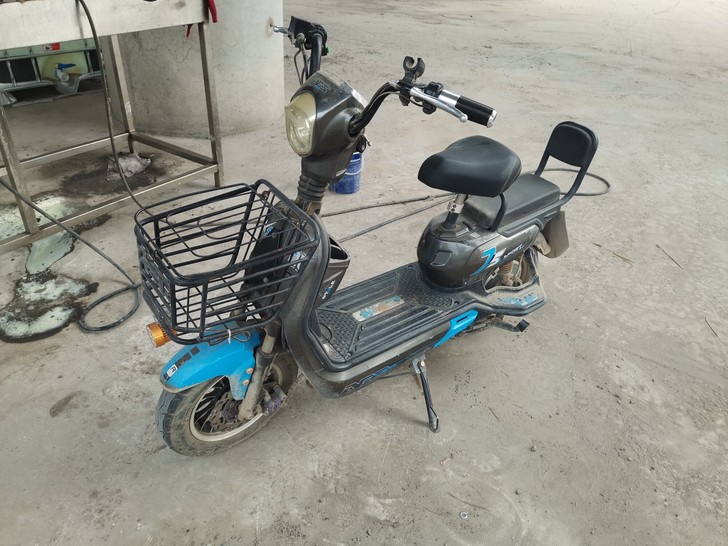 都市风电动车,2020年新换四块大电瓶,速...