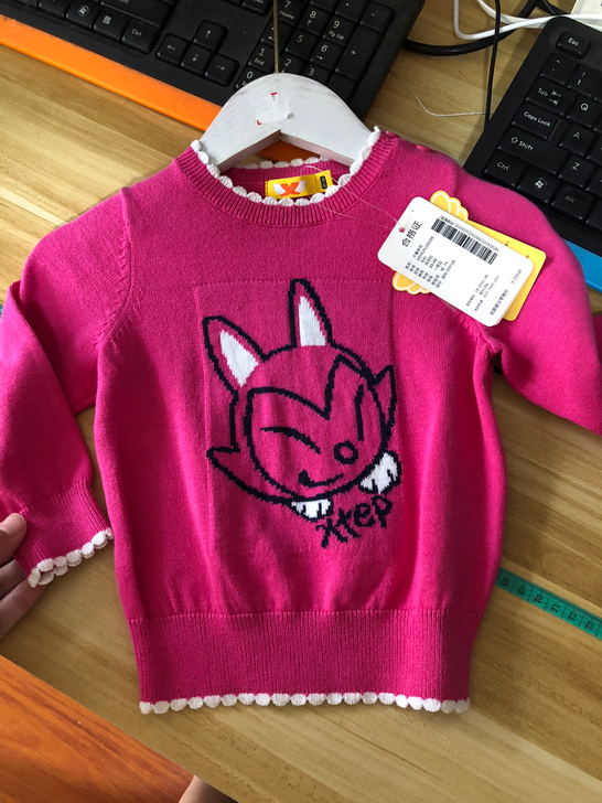 全新女童秋装线衣,看洗标,看吊牌,看细节,...