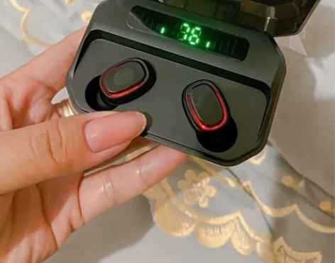 年底清仓处理十几台千元音质耳机无线蓝牙耳机...