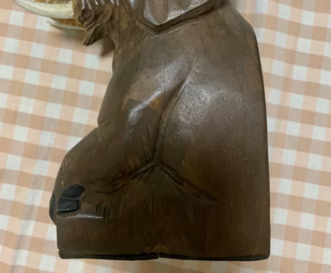 木雕大象  东北椴木雕刻  牙有伤  便宜...