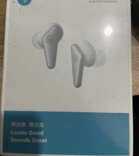 小鸟air二代全新一次没有用过 感兴趣的话...