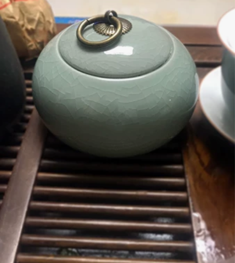 茶馆不开，剩几个哥窑茶叶罐!特价15出!数...