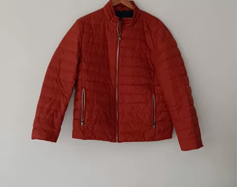男士冬季羽绒服 XL 130斤左右可穿 胸...